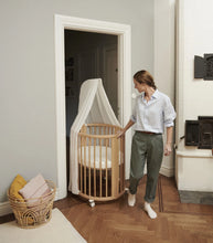 Load image into Gallery viewer, Stokke Sleepi V3 Mini Bundle w/ Mattress
