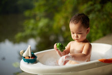 Load image into Gallery viewer, Plan Toys Sea Life Bath Set