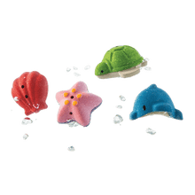Load image into Gallery viewer, Plan Toys Sea Life Bath Set