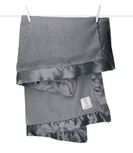 Load image into Gallery viewer, Little Giraffe Luxe Blanket