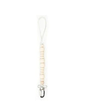 Load image into Gallery viewer, Bella Tunno Pacifier Clip
